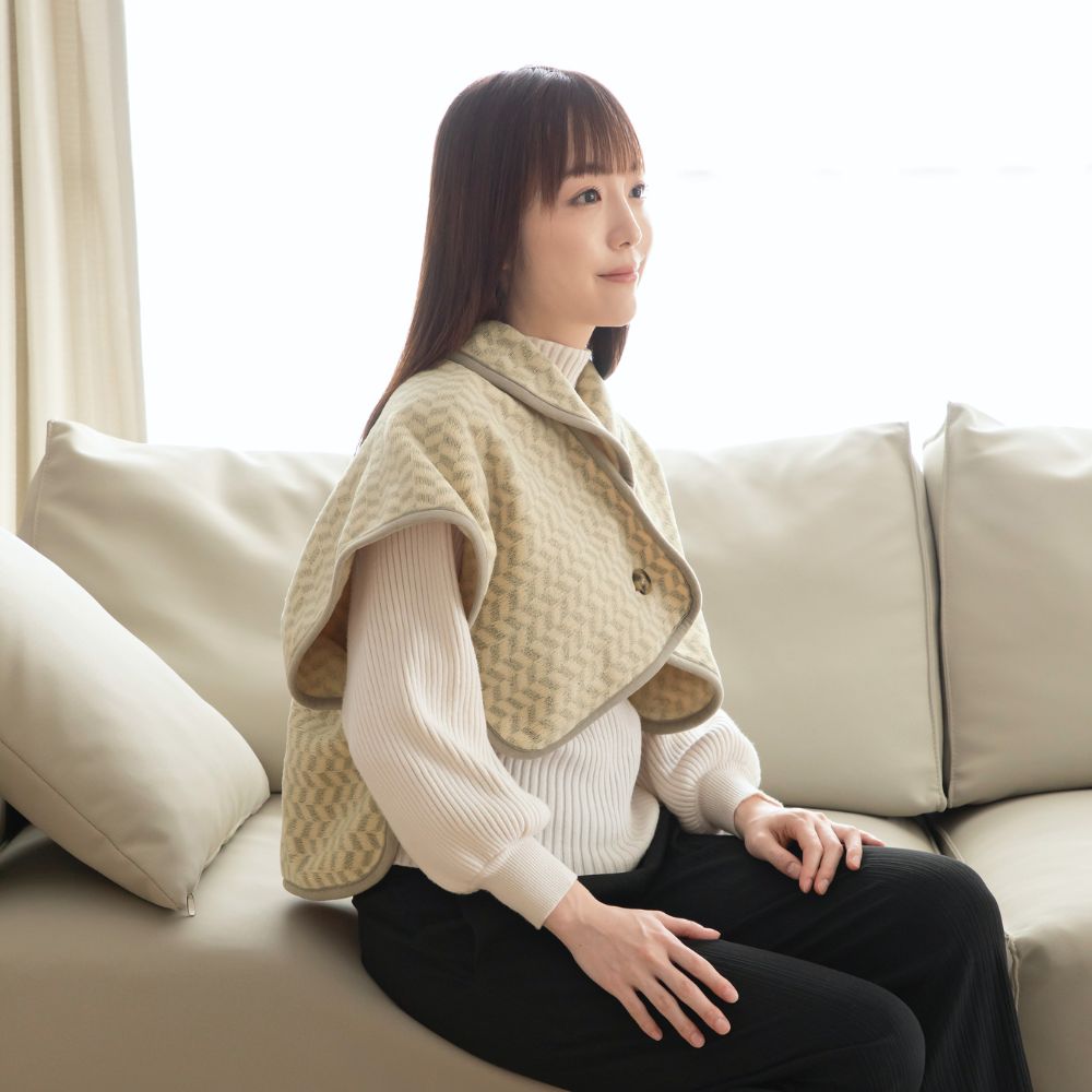 【岩盤浴小物であったか快適】ロマンス岩盤浴 ポンチョ 肩当て 軽量タイプ 抗菌防臭 日本製 M~Lサイズ