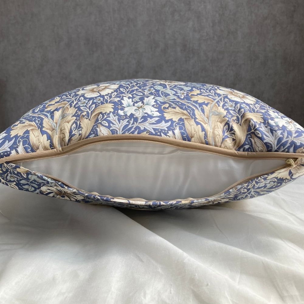 背当てクッション