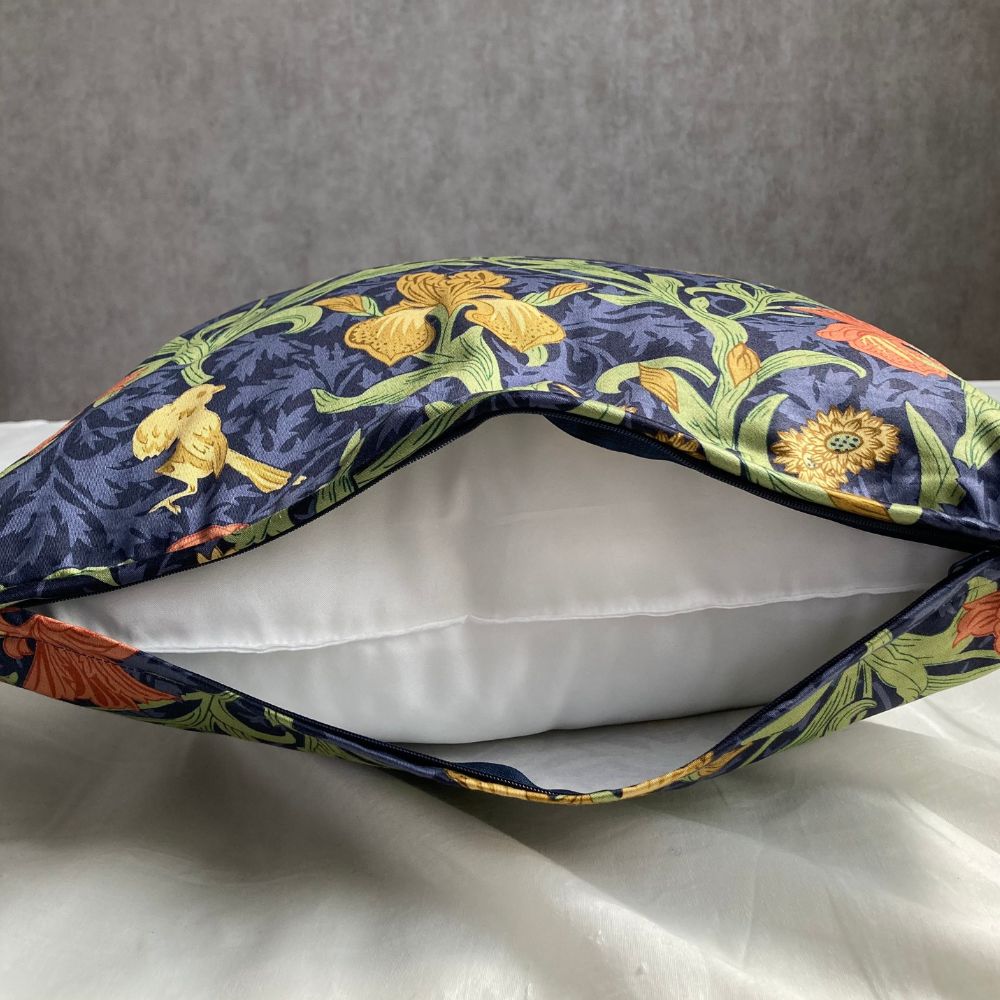 背当てクッション