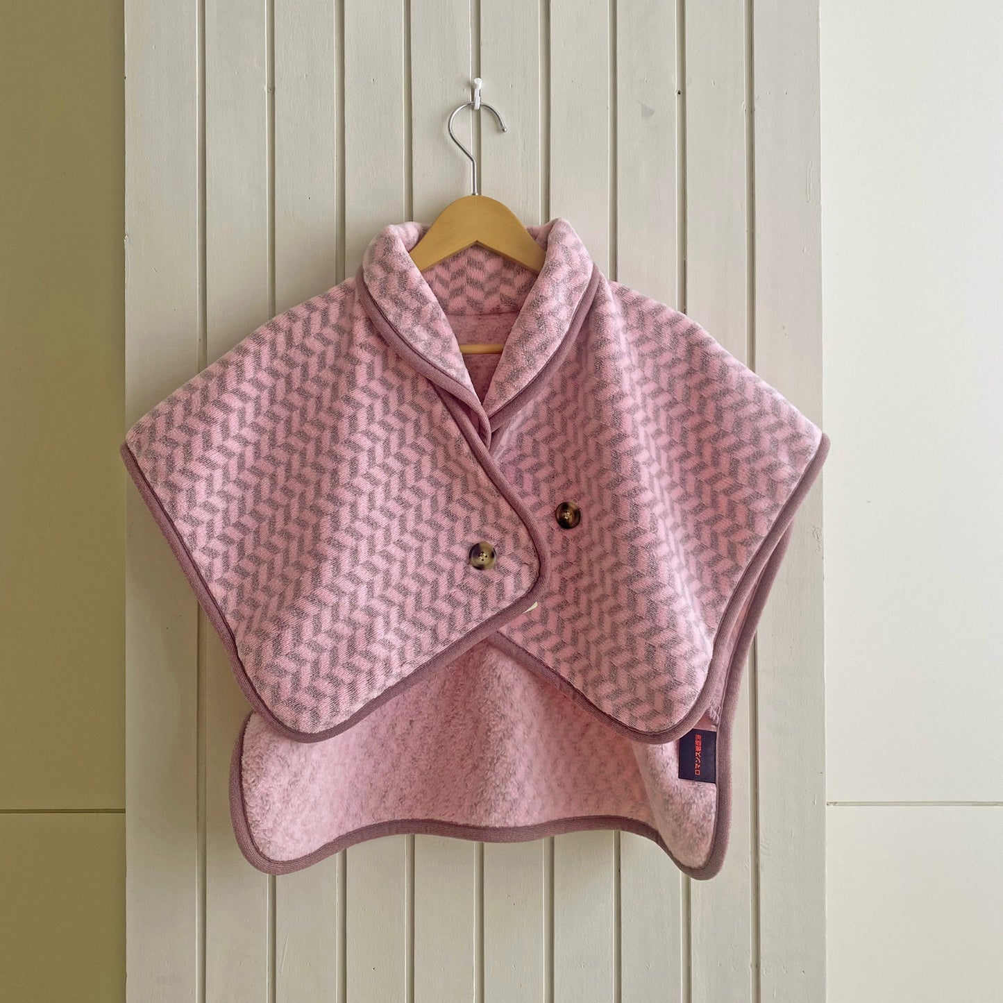 【お部屋でもあったか快適】 ロマンス岩盤浴 肩当て ギフトにおすすめ あったか寝具 抗菌防臭 日本製